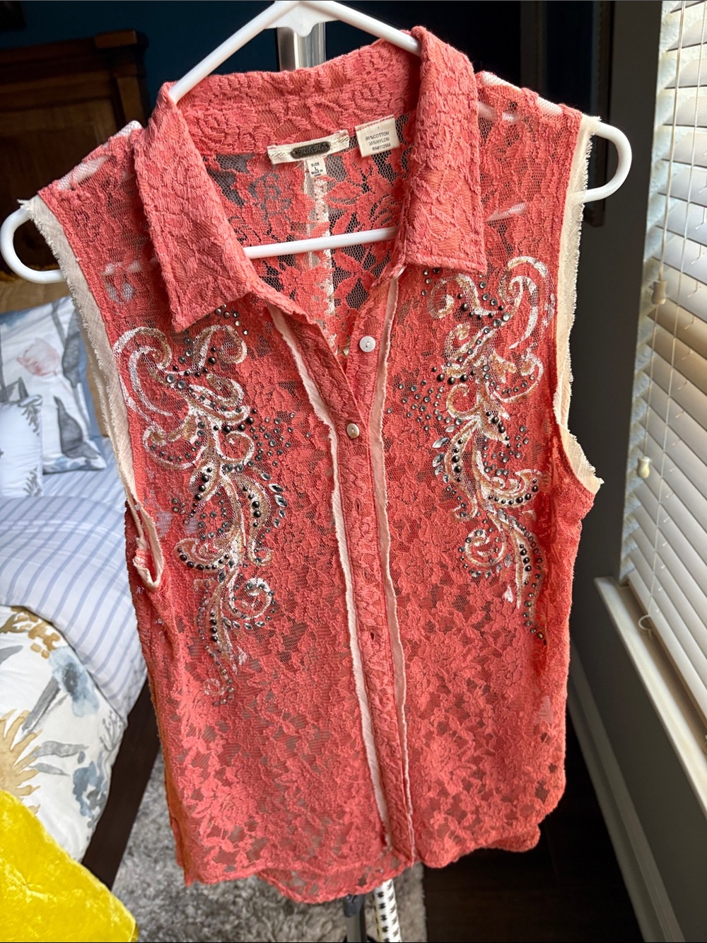 Miss Me Coral Lace Sleeveless Button-Front Top with Embellished Swirls